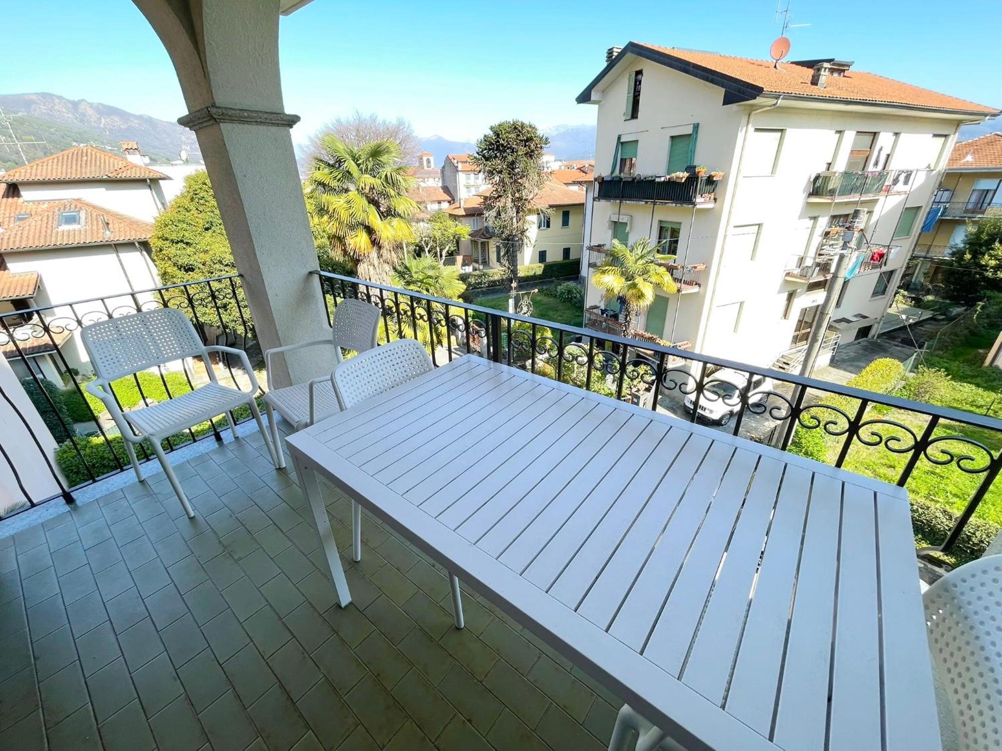 Lovingstresa 2 Brand New Apartment 외부 사진